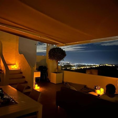 Апартаменти Penthouse Mit Privatem Jacuzzi In Marbella - La Mairena Охен Екстер'єр фото